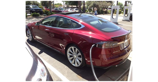 Tesla S